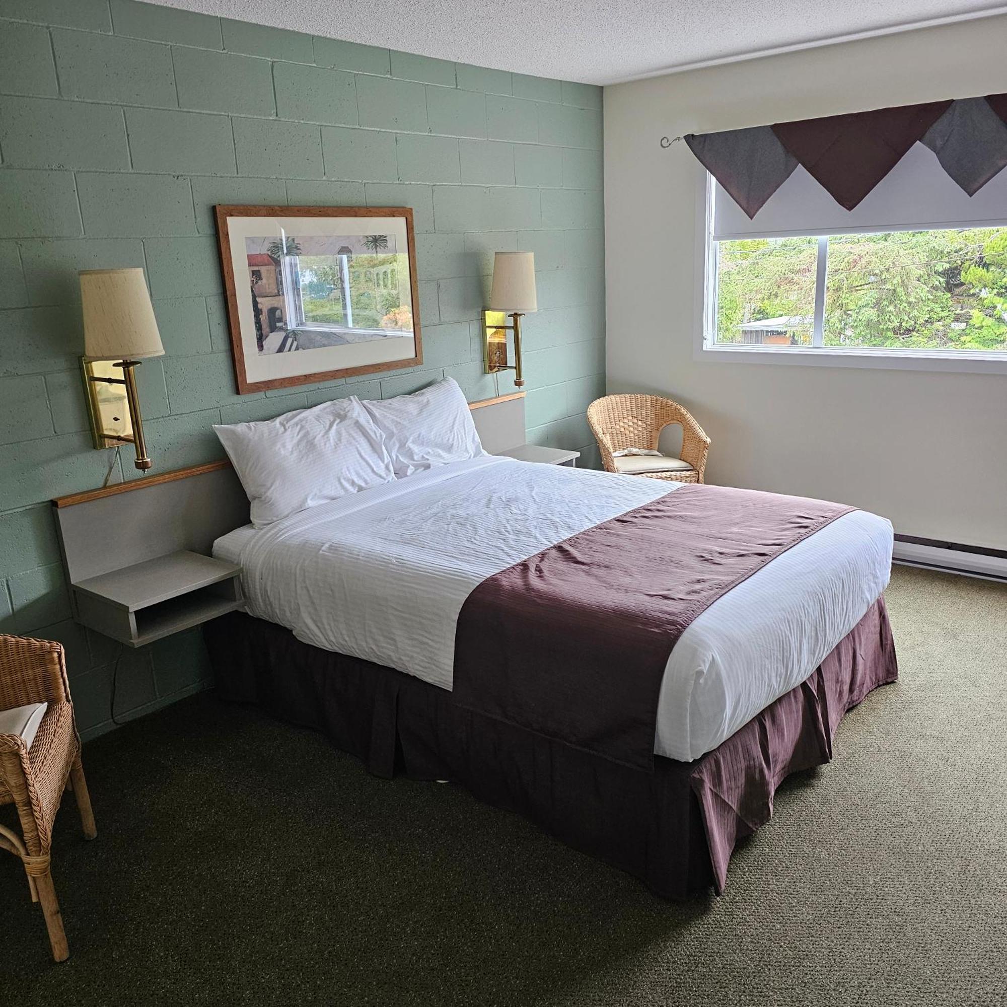 Pacific Rim Motel Ucluelet Exteriör bild